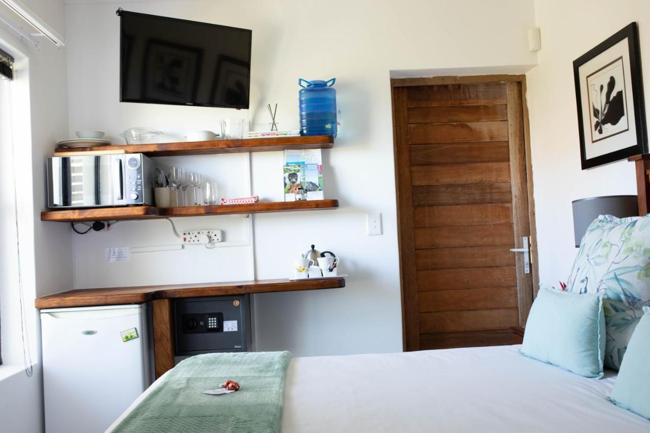 Stay At Friends Economic Rooms Malkopvlei Bagian luar foto