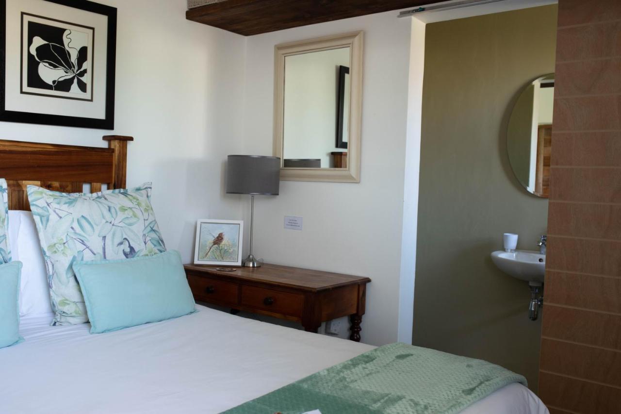 Stay At Friends Economic Rooms Malkopvlei Bagian luar foto